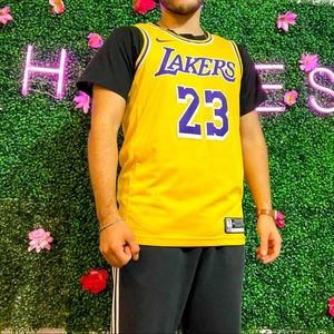 Lebron James Lakers Nike jersey size M